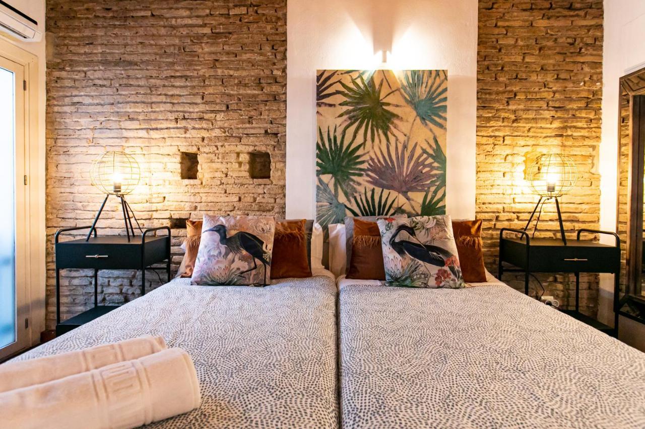 Apartamento 3 Dormitorios En Calle San Vicente. Sevilla Exterior foto