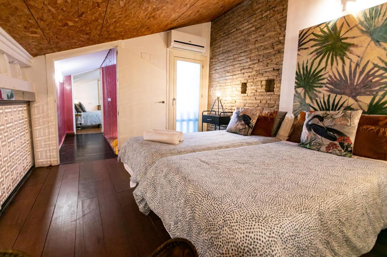 Apartamento 3 Dormitorios En Calle San Vicente. Sevilla Exterior foto